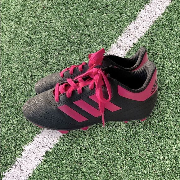 Adidas Child Soccer Cleats Size 13 - Picture 1 of 11